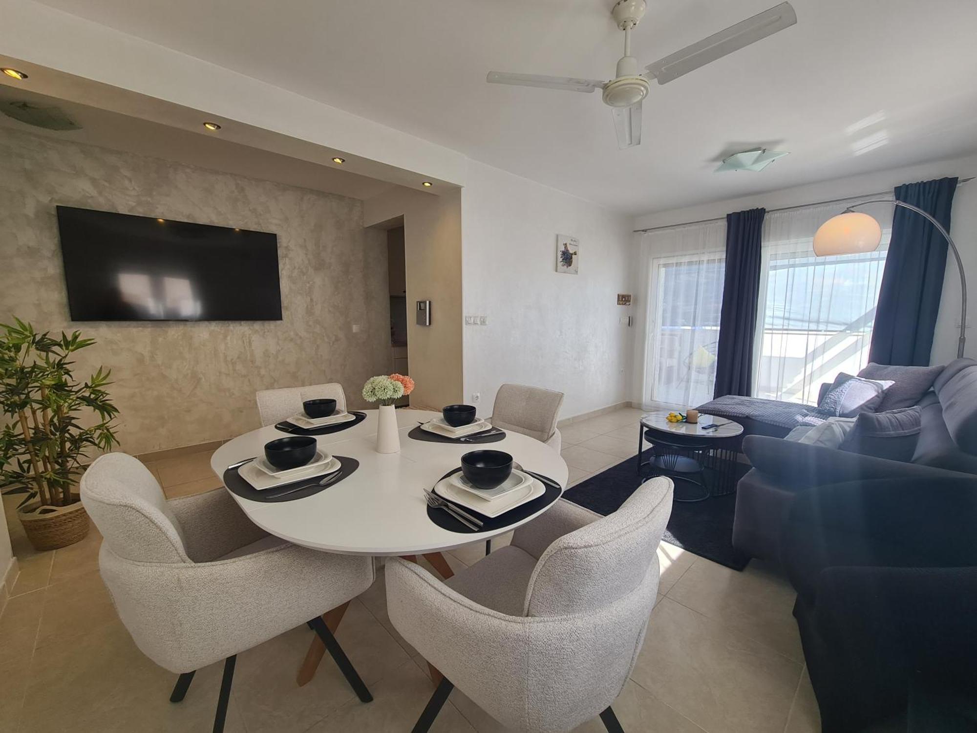 Modern Apartment Near The Sea-Mise Τρογκίρ Εξωτερικό φωτογραφία